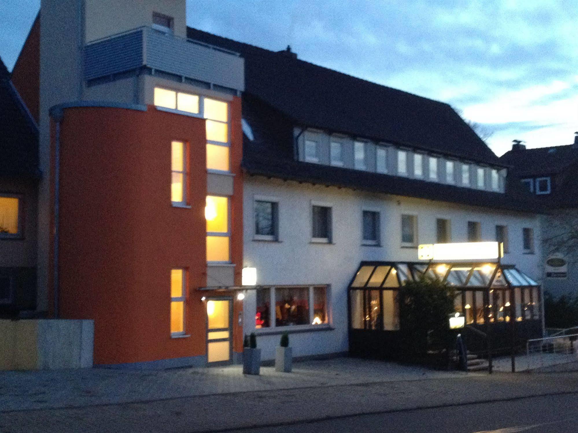 Hotel-Restaurant Zum Roeddenberg Osterode am Harz Dış mekan fotoğraf